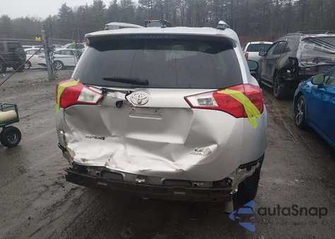 2015 Toyota Rav4 Le z USA, uszkodzony, nr VIN 2T3BFREV7FW230039